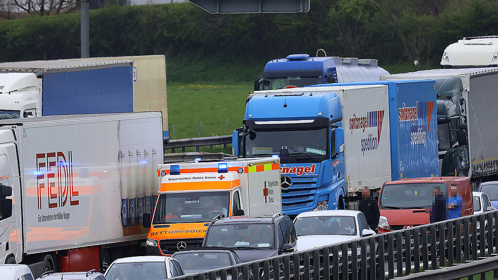Unfall A8 Piding Geisterfahrerin