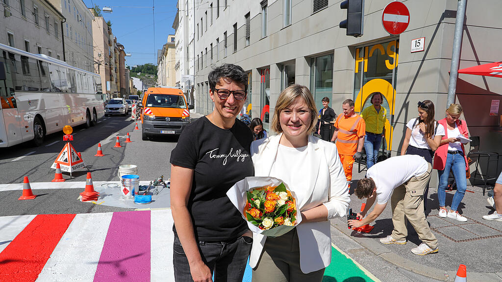 Regenbogenzebrastreifen Andräviertel