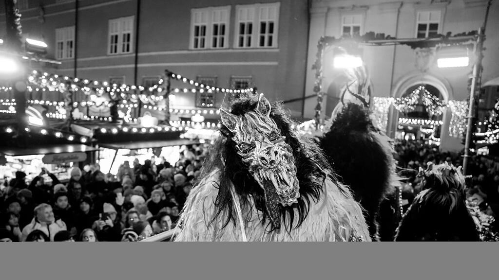 Der Krampuslauf am Christkindlmarkt