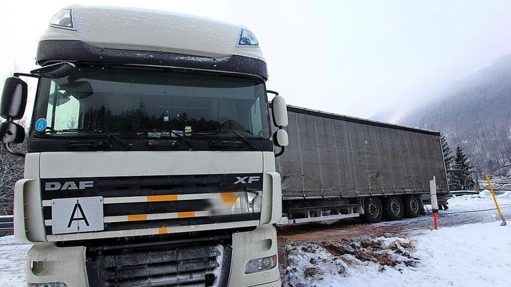 Sattelzug löst Umweltalarm aus