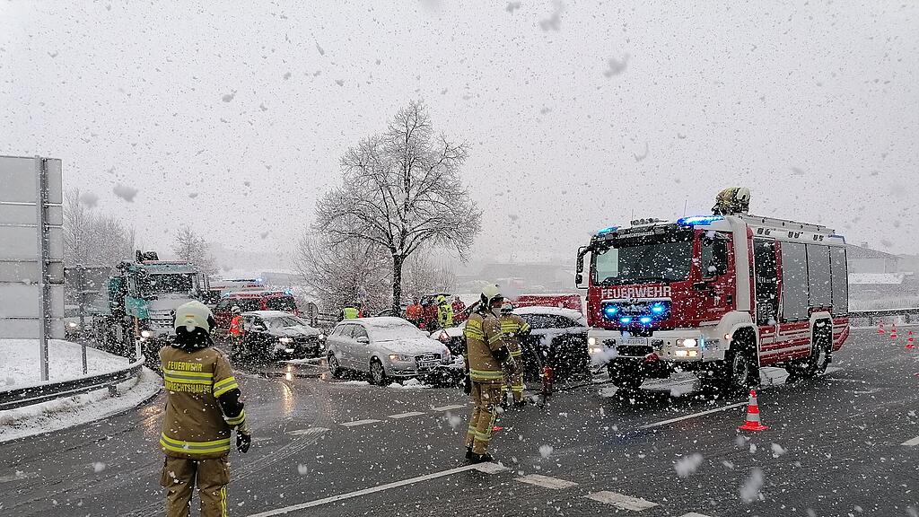 Feuerwehr Lamprechtshausen rückt aus