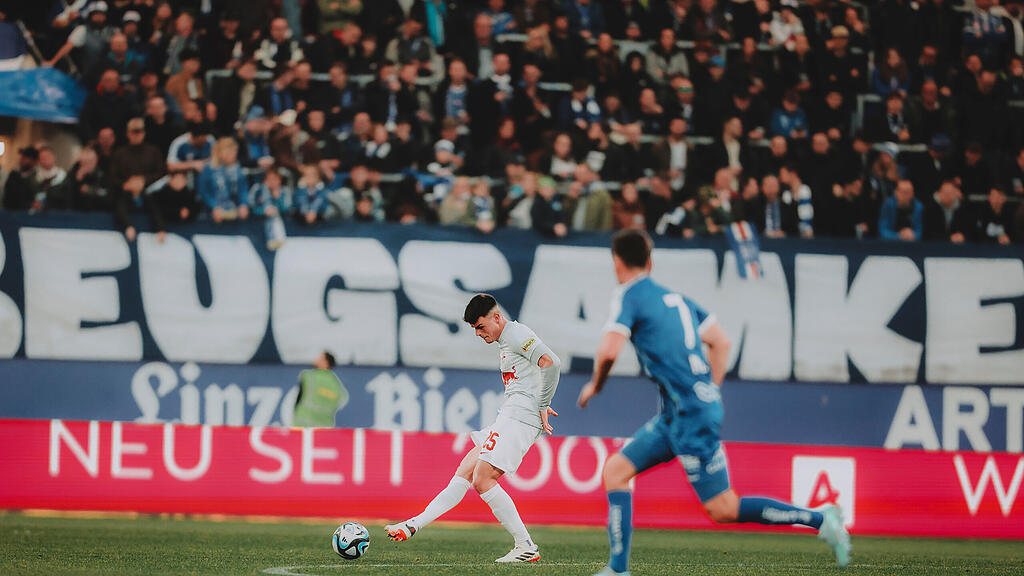 Blau-Weiß Linz, Red Bull Salzburg