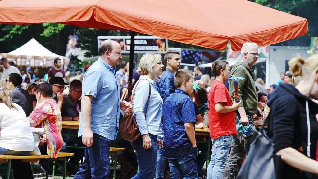 Street Food Festival im Volksgarten