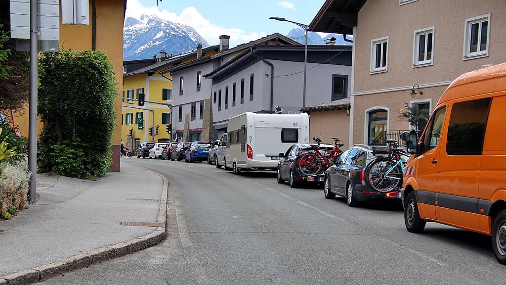 Stau am Pfingstsamstag in Salzburg II