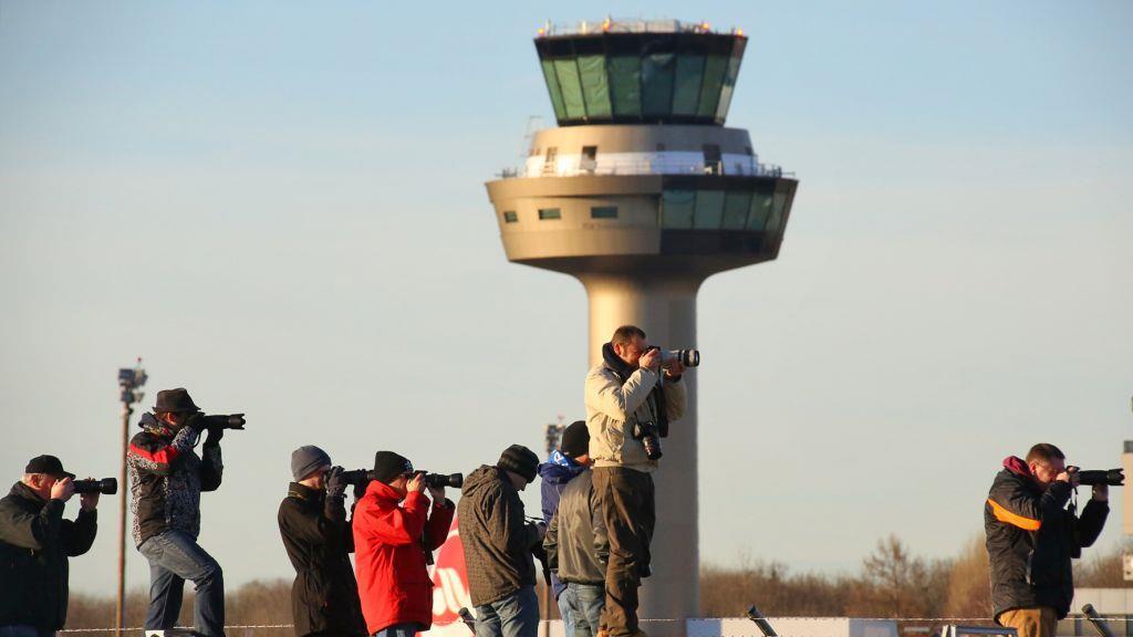 Viel los am Flughafen