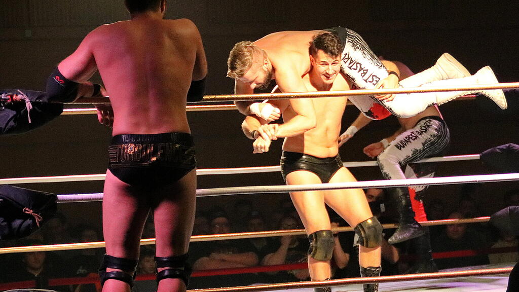 Wrestling-Show aus Hallein
