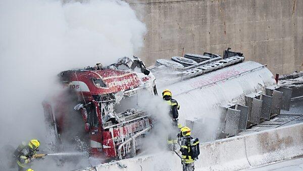 Lkw dürfte ins Schleudern gekommen sein