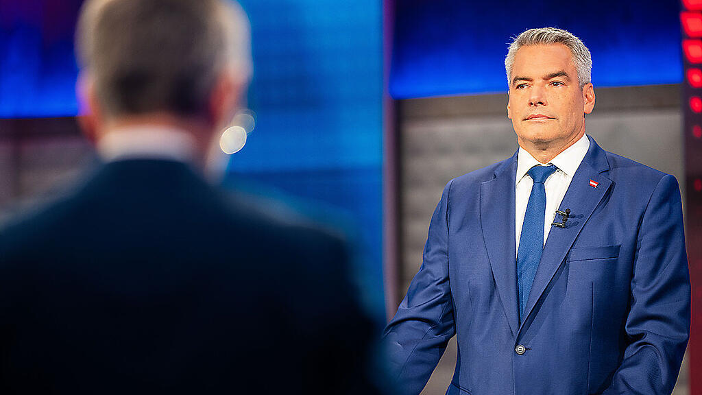 Ruhiges Duell zwischen Kickl und Nehammer