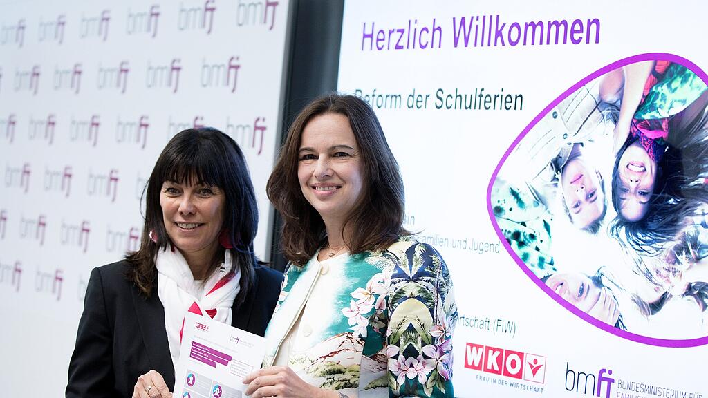 WKÖ-Vizepräs. Martha Schultz (li.) und Familienministerin Sophie Karmasin präsentierten ihr Konzept.