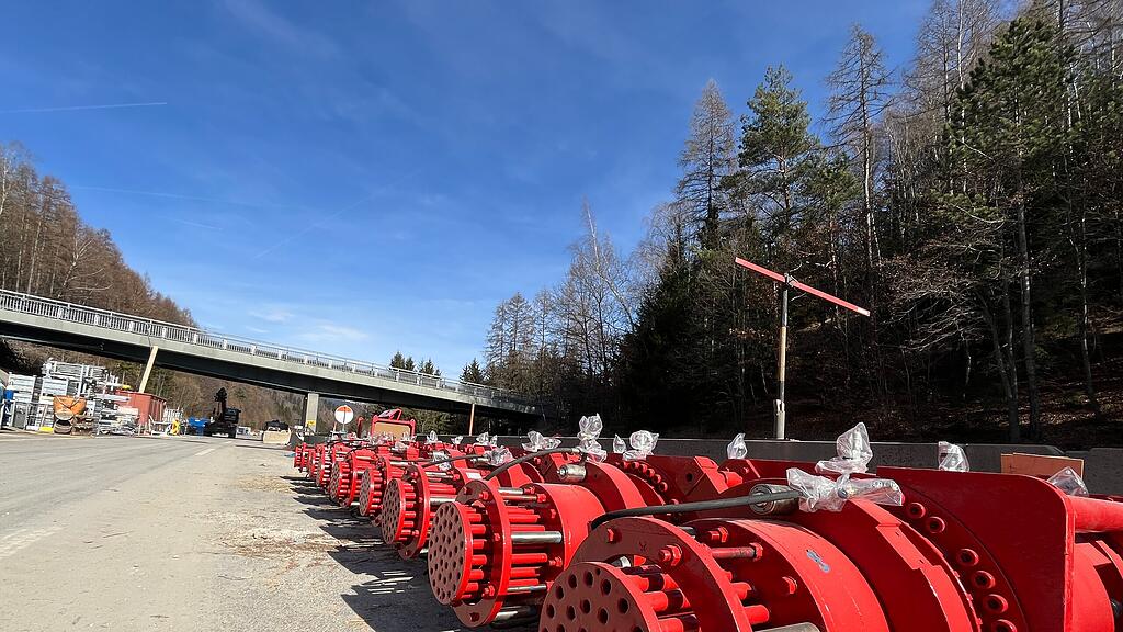 Hydrauliche Pressen der Hebevorrichtung.JPG