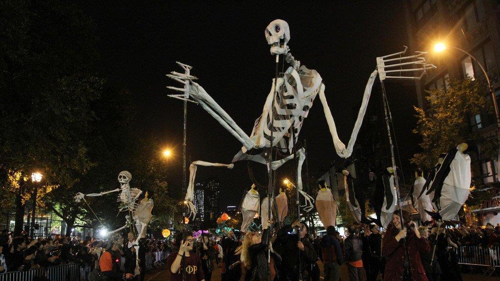 Zehntausende Menschen feierten Halloween-Parade in New York
