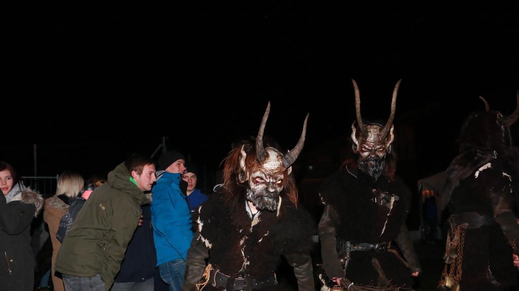 Krampuskränzchen Taxenbach