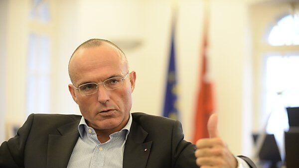 Klug nimmt an Sicherheitskonferenz München teil