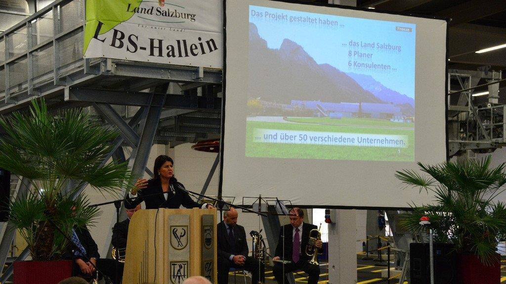 Indoor-Seilbahn in Hallein
