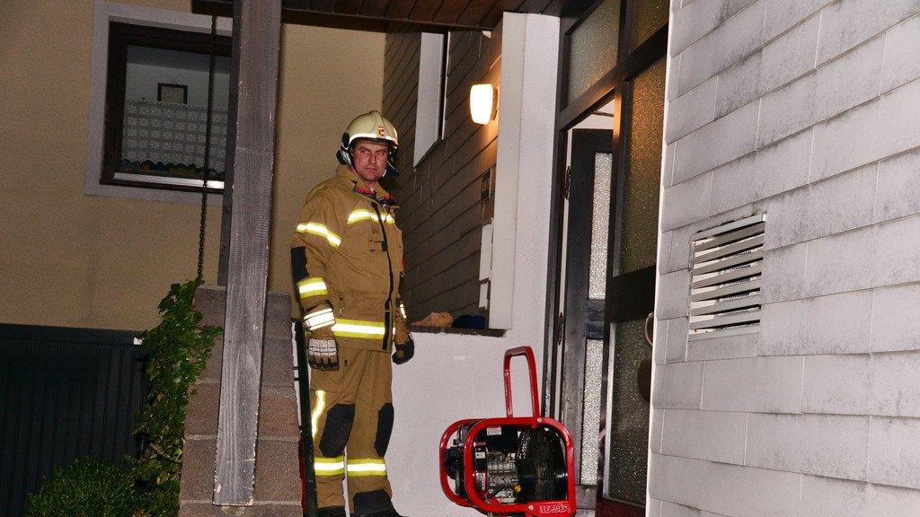Niederalm: Brand fordert sechs Verletzte I