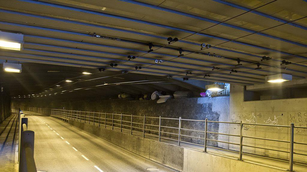 Bettlerlager im LKH-Tunnel
