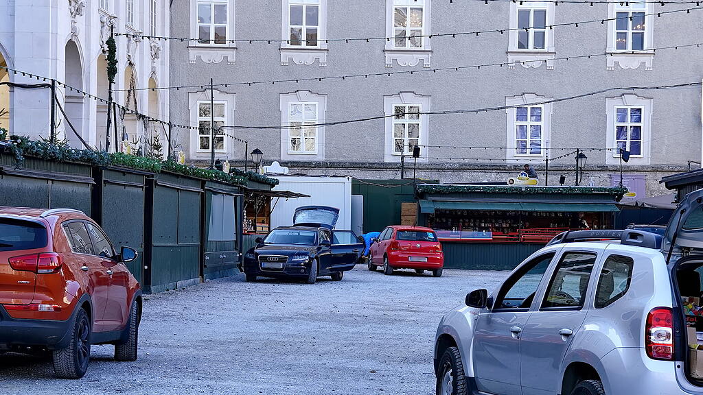 Salzburger Christkindlmarkt Aufbau
