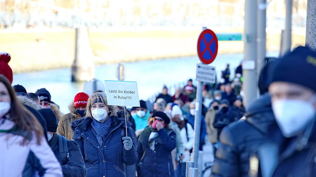 Corona-Demonstration in der Stadt Salzburg