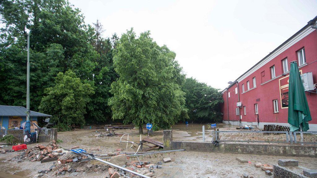 Aufräumarbeiten in Simbach