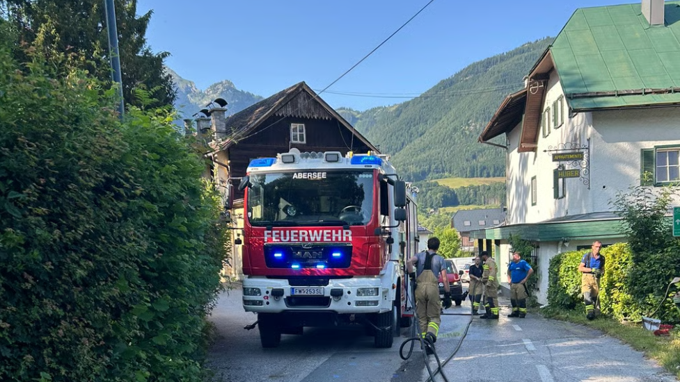 Ölspur hält Feuerwehr in St. Gilgen auf Trab auf Trab