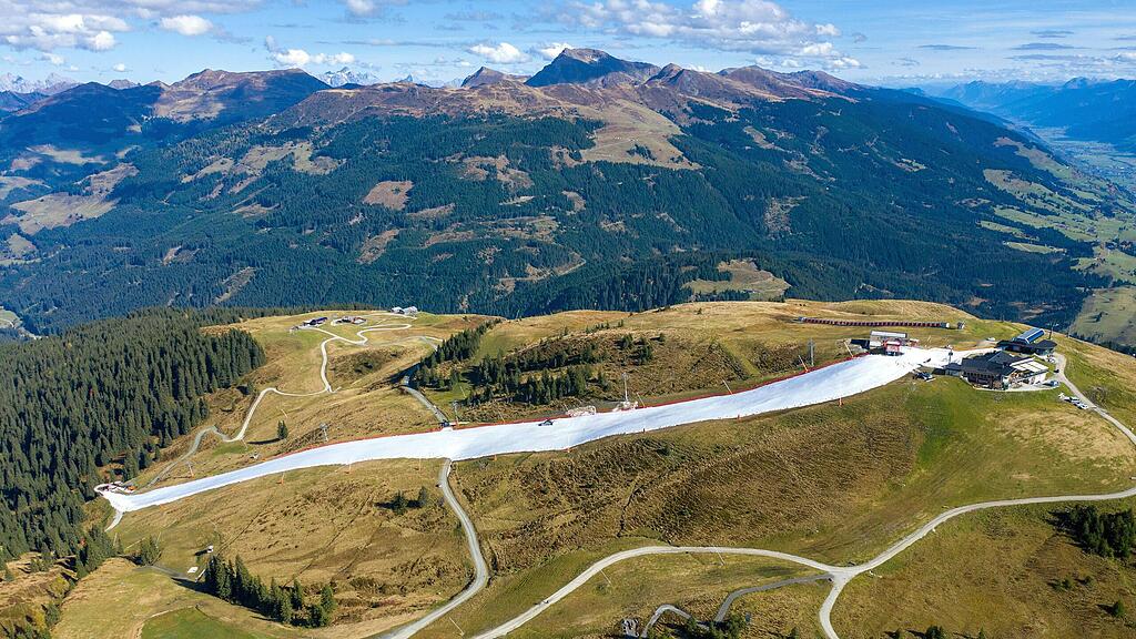 SALZBURG BEGINN DER SKISAISON AUF DER RESTERHÖHE IN MITTERSILL (PINZGAU) =(4).jpg