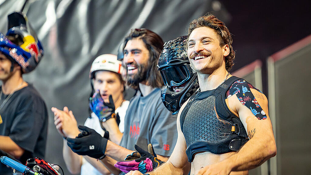 Masters of Dirt