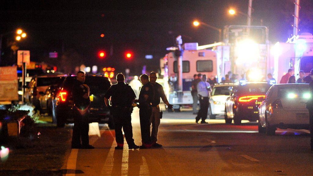 Trauer nach tödlicher Schul-Schießerei in Florida