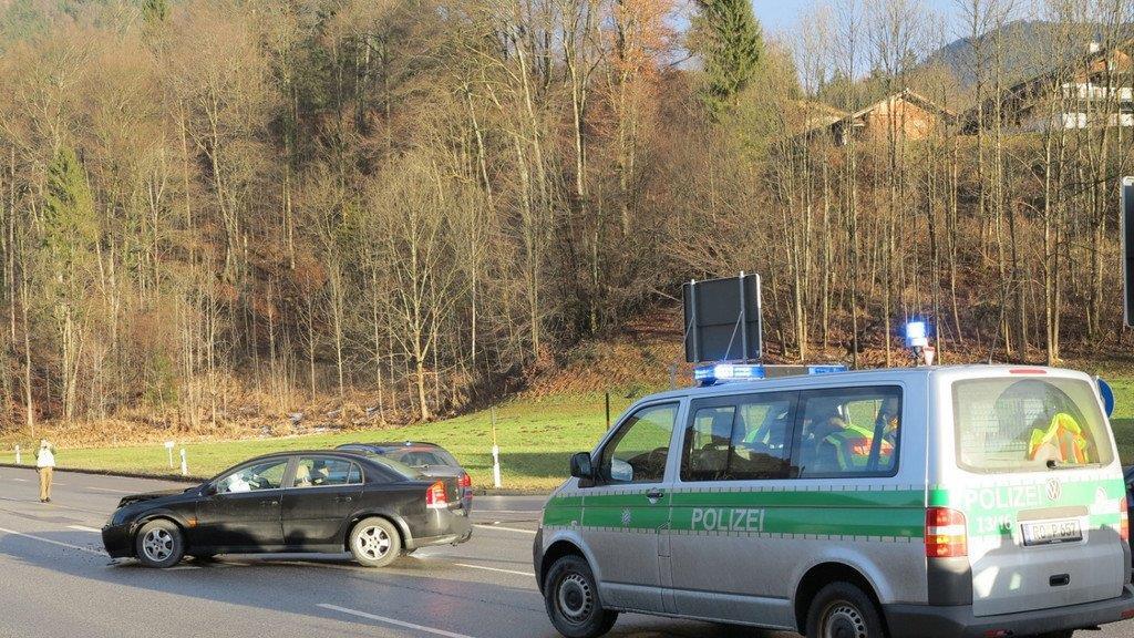Crash auf B305