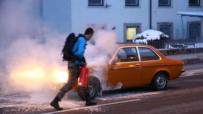 Pkw-Brand bei UKH