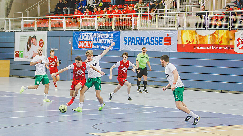 Salzburger Stier, Hallenfußball