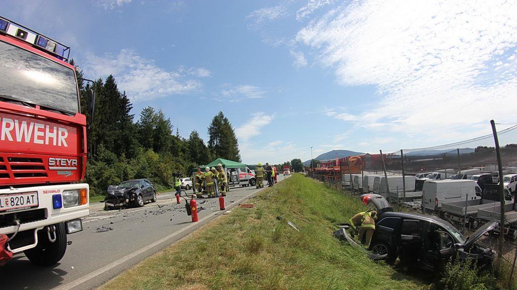 Mehr Bilder der Unfallstelle