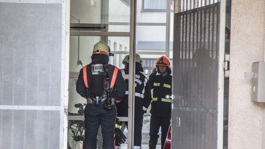 Christbaumbrand im GSWB-Gebäude