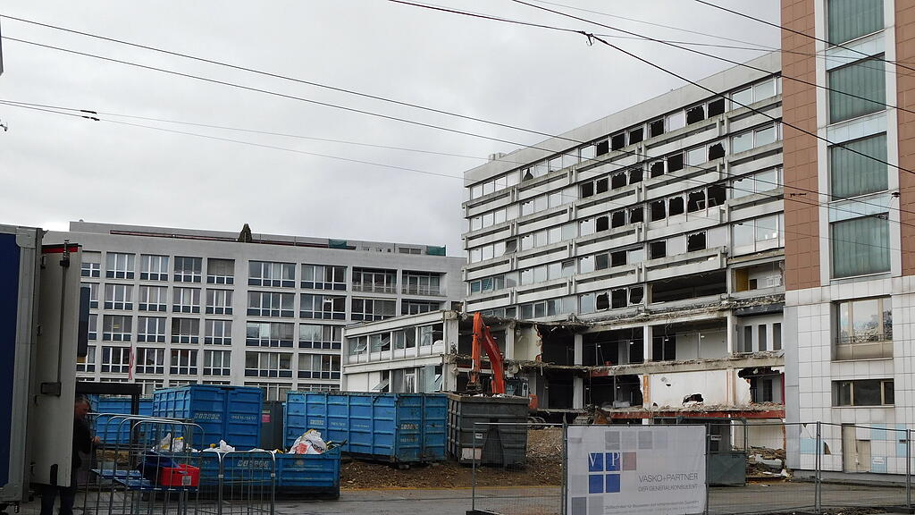 Bahnhofsviertel: Landesdienstleistungszentrum