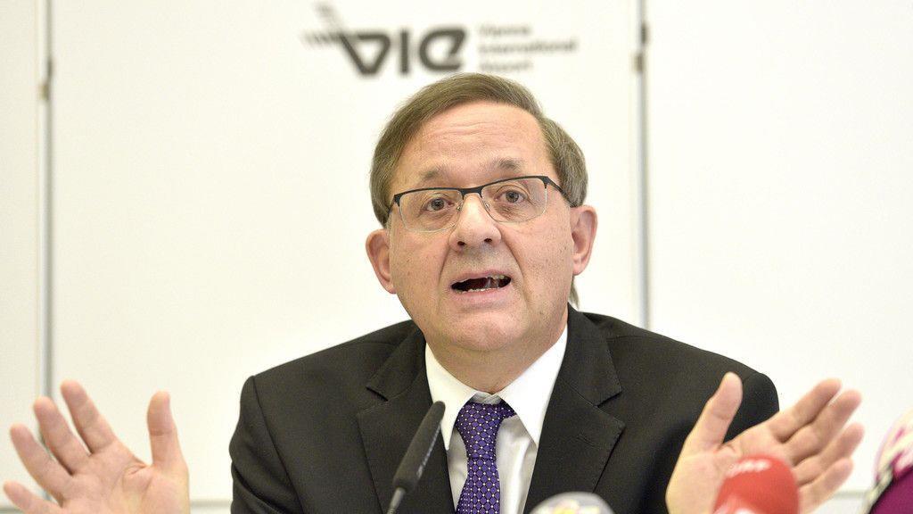 Pressekonferenz Flughafen