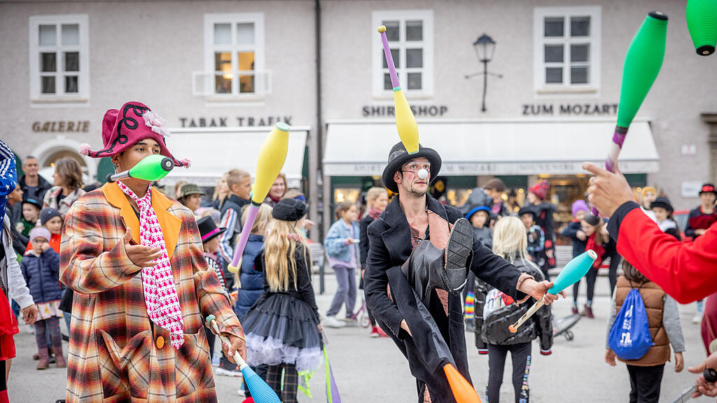 Zirkus-Walk vom Salzburger Winterfest