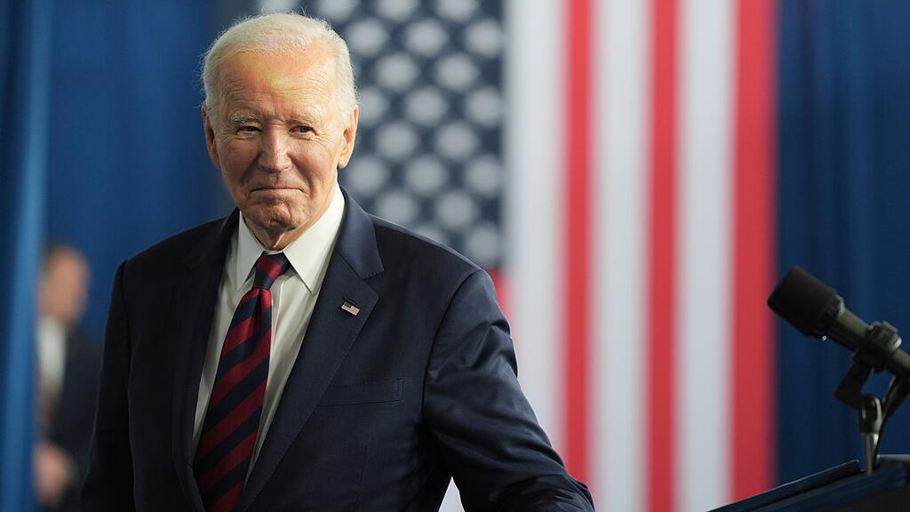 biden3.jpg