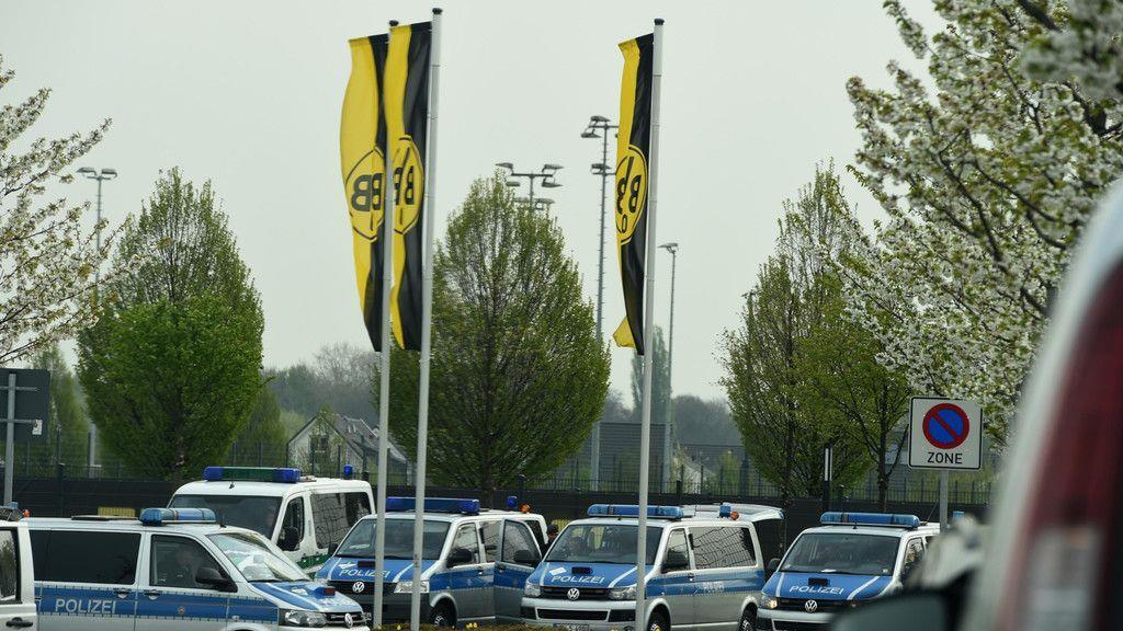 BVB: Explosionen bei Team-Bus