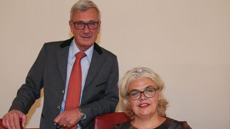 Bürgermeister Heinz Schaden tritt zurück, III