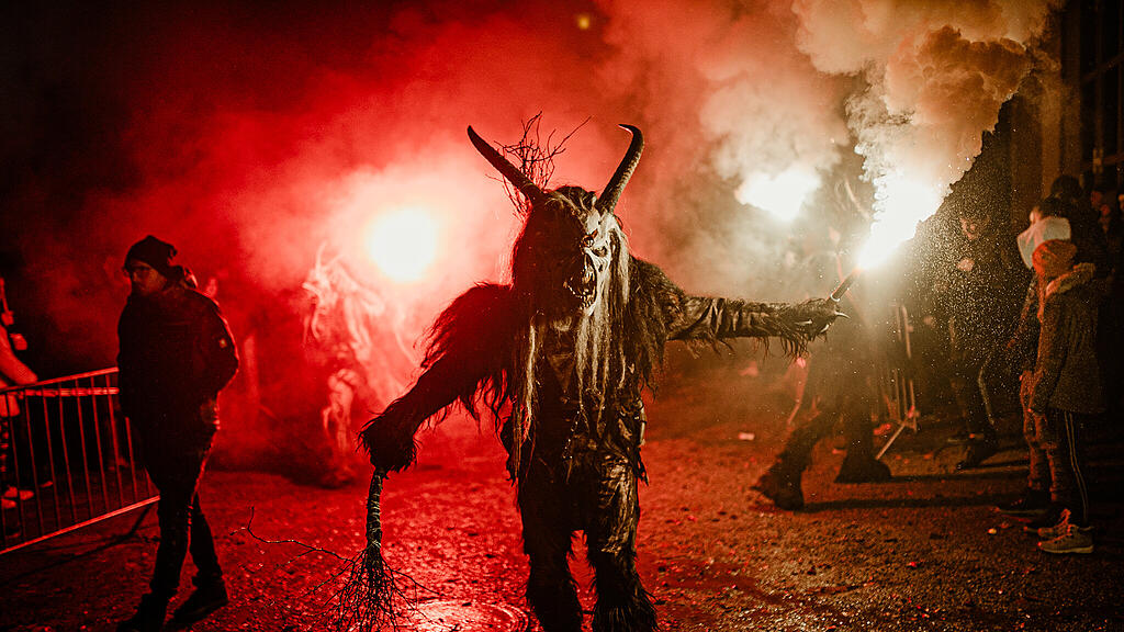Hallwanger Perchtenlauf