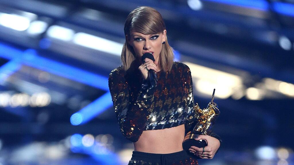 Taylor Swift räumte beim MTV Award ab.