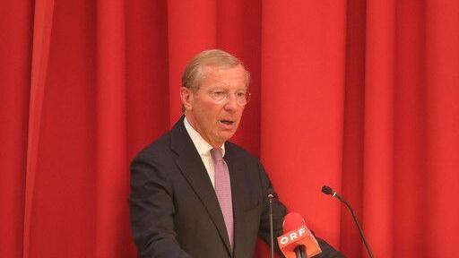 Salzburgs Regierungsmitglieder stellen sich Hearing