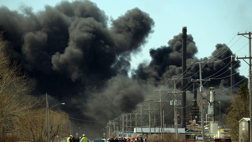 Raffinerie explodiert in Wisconsin