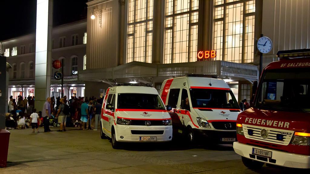 Flüchtlinge am Salzburger Hauptbahnhof