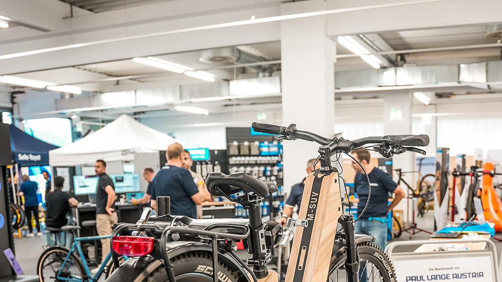 Austria on Bike Messe Brandboxx