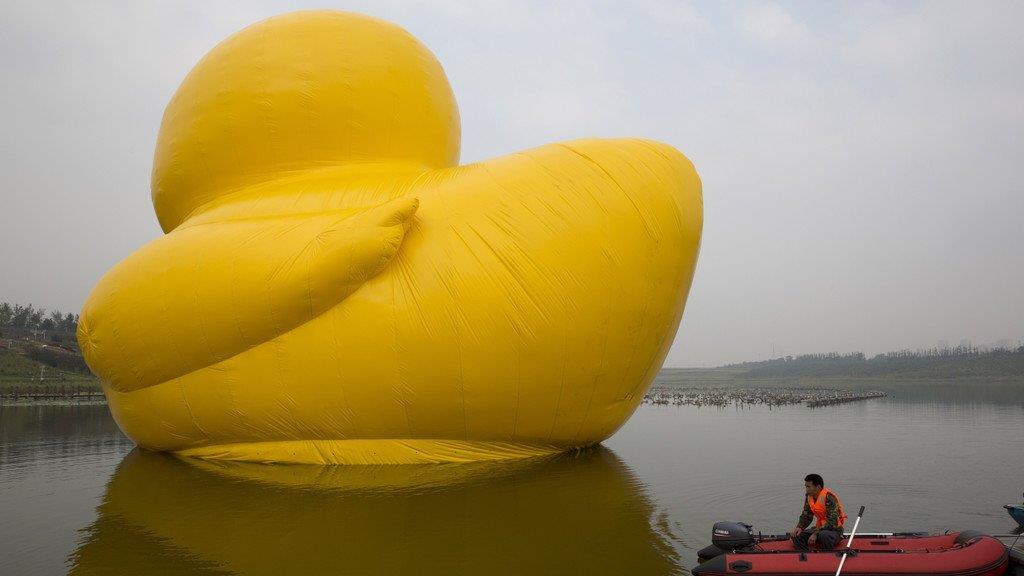 Riesen-Gummiente in China