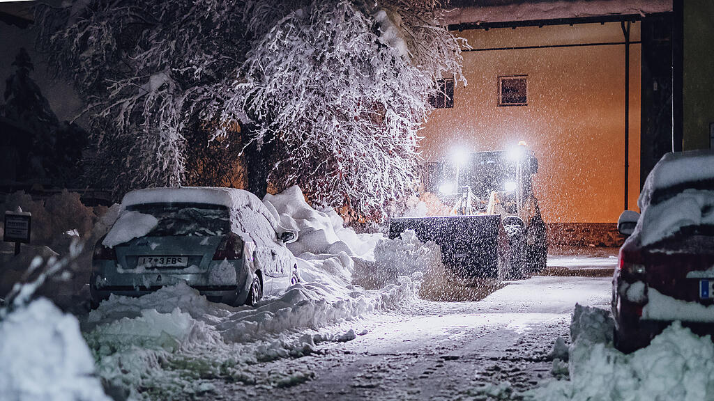 WINTEREINBRUCH IN ÖSTERREICH: SITUATION IN OSTTIROL