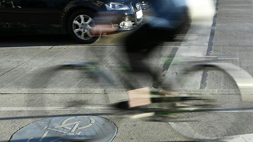 symb_radweg symb_radfahrer
