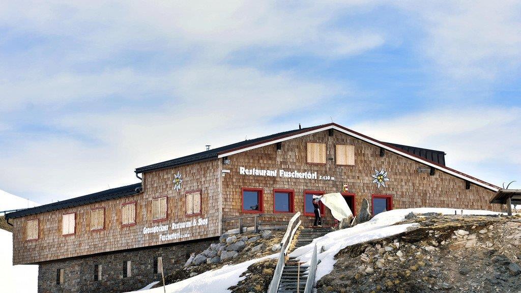 Schneeräumung am Großglockner