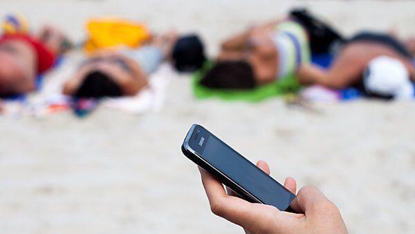 Handy im Urlaub auf der Überholspur