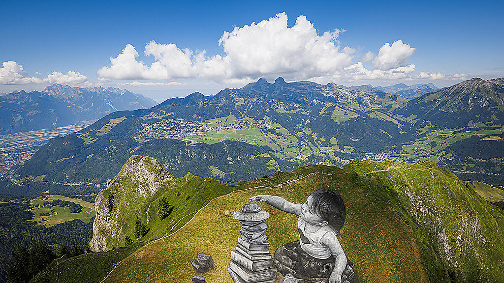 Das aufgesprühte Bild erstreckt sich über 2.500 Quadratmeter
